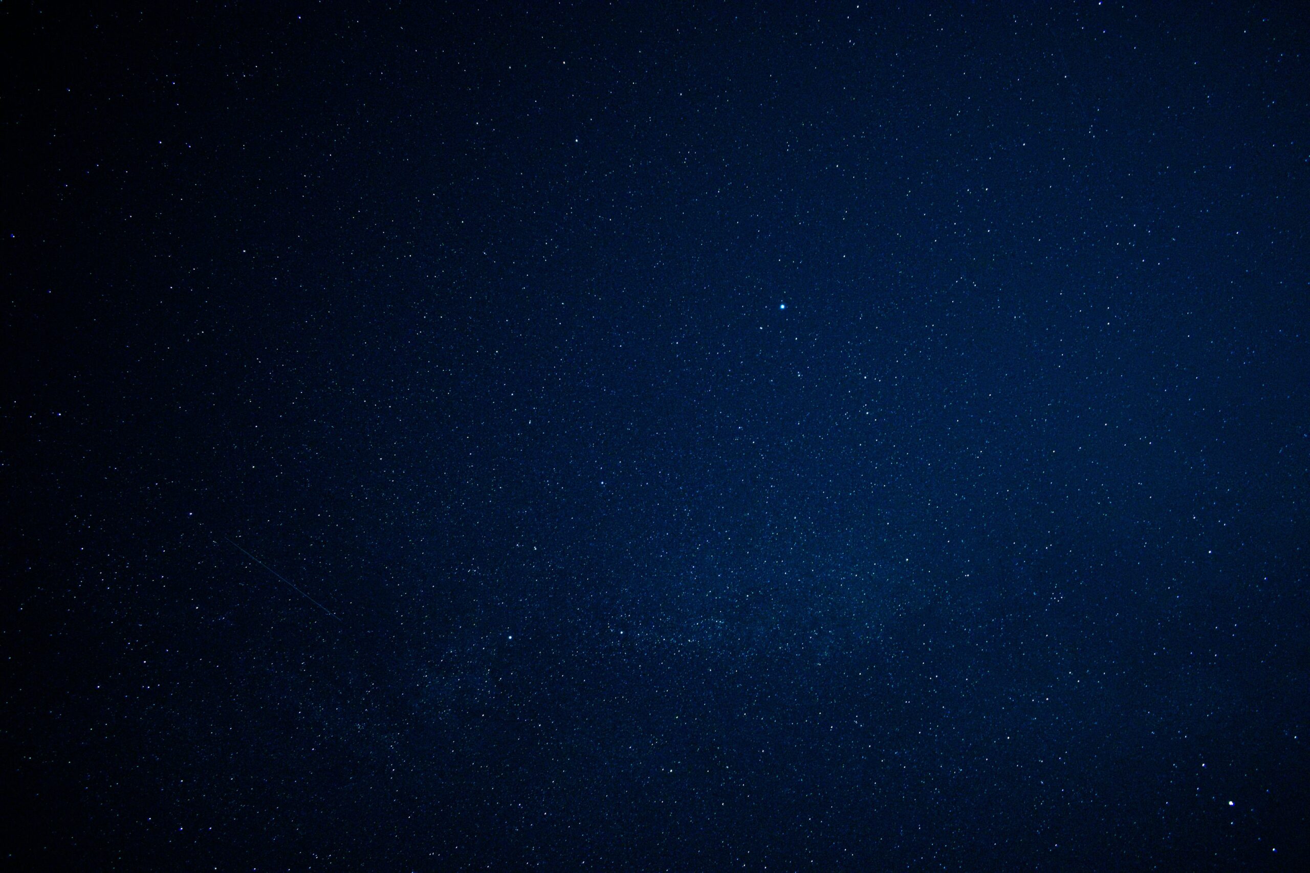 Designéři jako (ne)vědomí tvůrci pravidel chování v informační společnosti